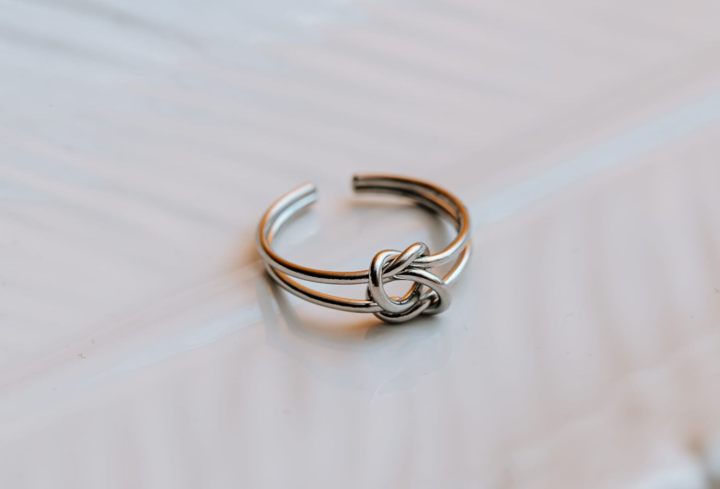 Knot Ring