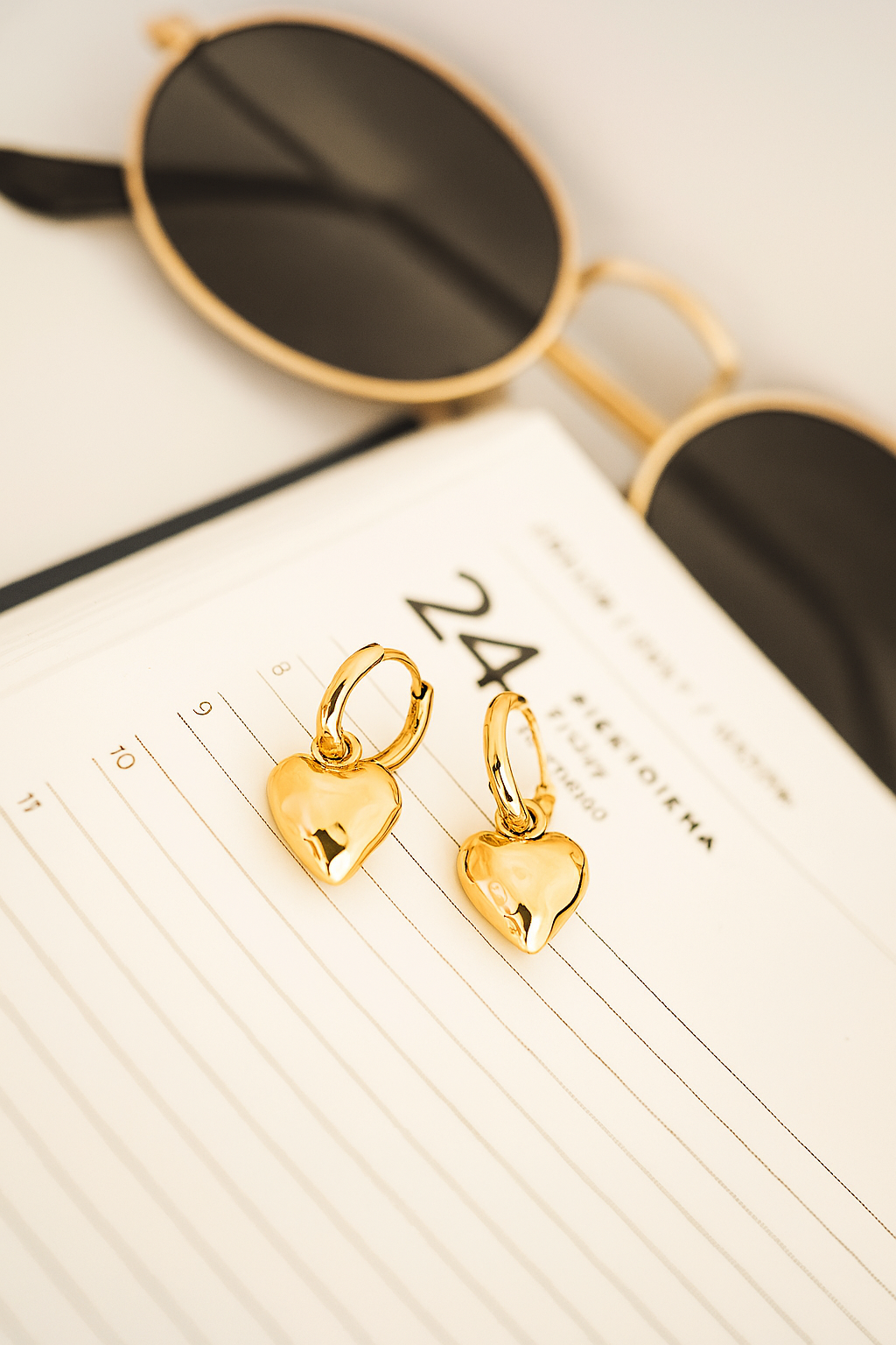 Gold heart-shaped earrings 